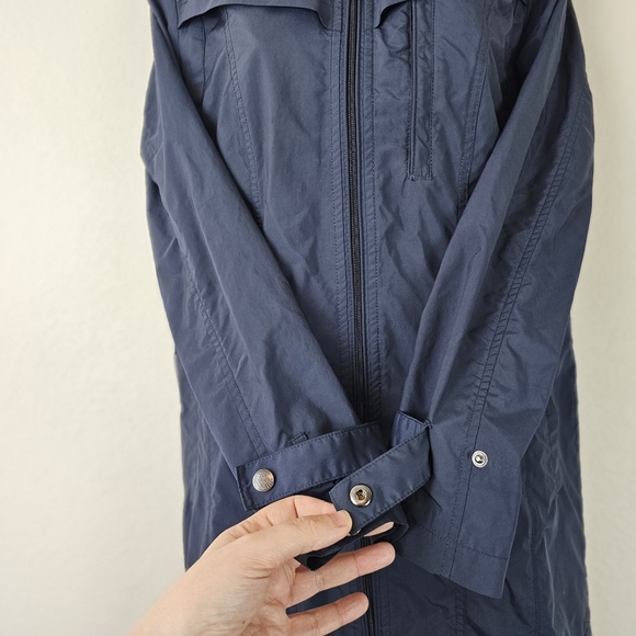 Cole Haan Packable Hooded Rain Jacket - Picture 4 of 15